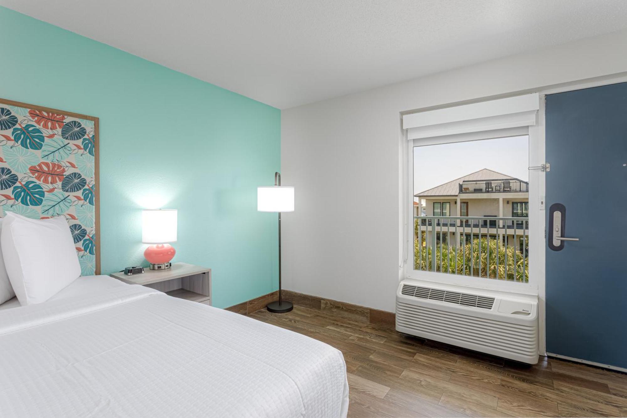 Surf & Sand Hotel Pensacola Beach Bagian luar foto